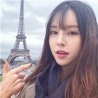 旧城里没有阳光 你和我一个梦长 旧城里没有阳光 你和我一个梦长