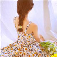 爱上碎花的清新少女 女生头像 爱上碎花的清新少女 女生头像