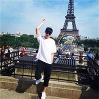 谁家少年如玉兰草 干净白衫中系