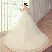 穿上洁白的婚纱 是为了嫁给你