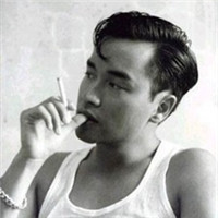 男人即使再痛也要坚强 满满男人