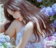 鲜花与你最配花美人唯美微信头像