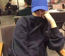 高冷寂寞个性小帅哥男生头像