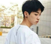非主流95后个性拽拽小男生头像