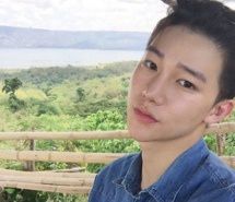 高颜值小帅哥微信男生头像