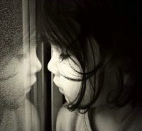 欧美萌娃黑白唯美小女孩微信头像