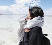 个性的意境简单女生头像