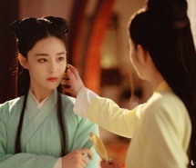 《花谢花飞花满天》张馨予高清电脑壁纸剧照 《花谢花飞花满天》张馨予高清电脑壁纸剧照