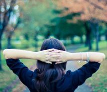 只想寻觅一处宁静 美女小清新图片