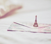 花自飘零水自流    微信背景图片