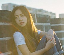 唯美小清新美女伤感意境图片LOMO空间素材图片