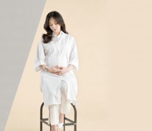 韩国美女明星全益玲孕期写真桌面壁纸