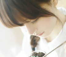 一起看花开花落 唯美少女图片