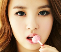 林素恩高清写真壁纸