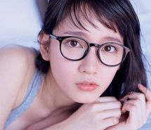 日本小清新美女吉岡里帆写真平板壁纸