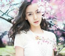 Angelababy在最新写真壁纸