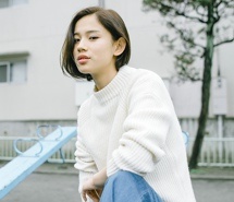 日系短发美女清新写真电脑高清壁纸
