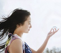 你是太阳深拥必伤