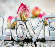 爱心情侣浪漫高清壁纸