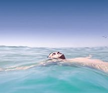 盛夏蓝色清爽手机锁屏壁纸