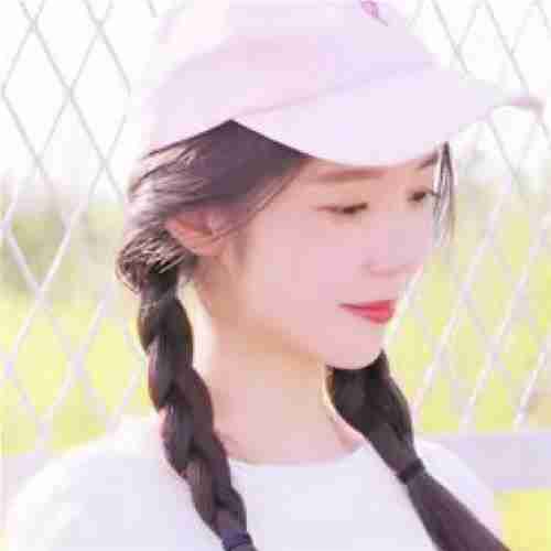 清纯麻花辫妹子