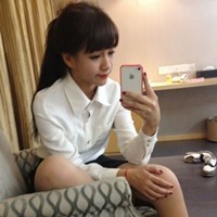 自拍的自己很美