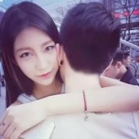 男神拥我去未来