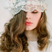 闭眼听风等你归