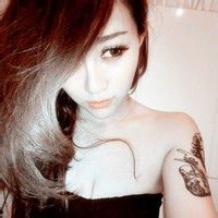 臂上性感纹身