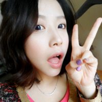 卖萌妹子剪刀手 卖萌妹子剪刀手