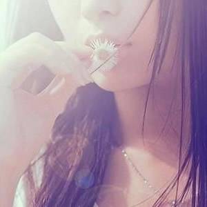 唇边花香