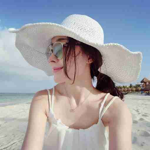沙滩清凉草帽姐 沙滩清凉草帽姐