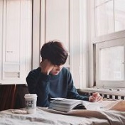 男生伤感微信头像 我说放下
