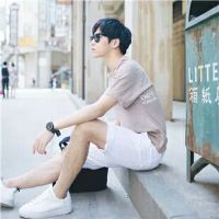 最帅的微信男生头像 一半是