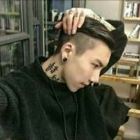 与你共趣_二愣子的青春超拽男生头像 与你共趣_二愣子的青春超拽男生头像