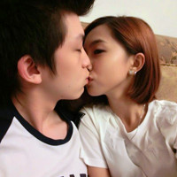 小清新情侣头像两人一张 温暖的拥抱 一句温馨的