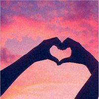 与爱有关心形状各类卡通可爱微信情侣拼接头像 与爱有关心形状各类卡通可爱微信情侣拼接头像