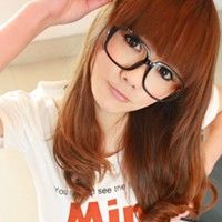 大大的眼镜框好看吧 戴眼镜女生头像小清新