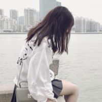 爱自拍的女生都比较自信 同一个人的一套照片女 爱自拍的女生都比较自信 同一个人的一套照片女