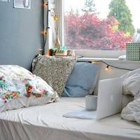 整体色调的舒适温馨卧室头像 温馨浪漫婚房卧室