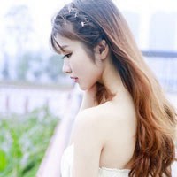 长发美女头像 纯美少女夏日白色迷人写真 长发美女头像 纯美少女夏日白色迷人写真