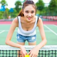 肤白水嫩性感美女头像 很有潮范儿的清纯少女