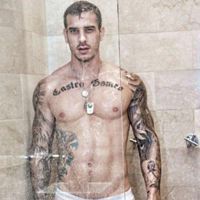 性感浴男霸气头像图片 大秀完美身材