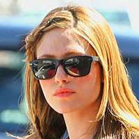 美国演员EM艾米·罗森性感微信头像图片 埃米·罗