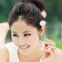 中国著名女演员李芯逸迷人头像图片 （Li Xinyi）