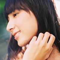 十分温馨的韩系风格清新女生头像 美丽的眼眸让