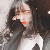 温柔做骨梦幻天使的唯美女生短发头像