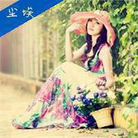 夏天是个美好的季节 小小碎花裙是女生的最爱了