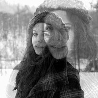 个性重影朦胧黑白女生影子头像 给你一种虚幻的