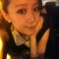 你喜欢就看完，这些傻姑娘用手机自拍的生活照